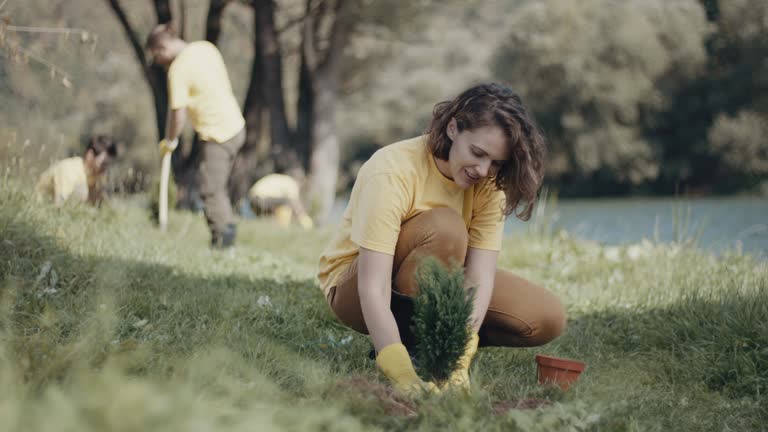 Best Lawn Mowing  in Fultonde, AL